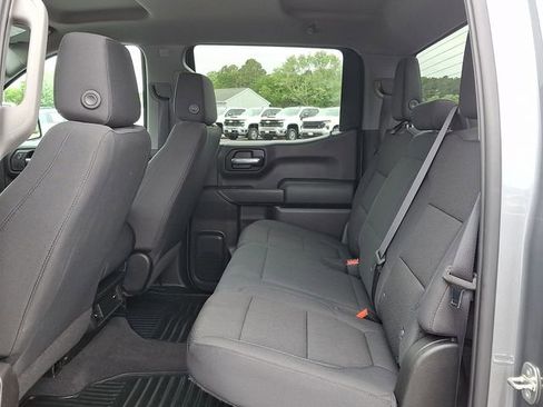 Certified 2020 Chevrolet Silverado 1500 Custom w/ Custom Value Package AWD/4WD image 10