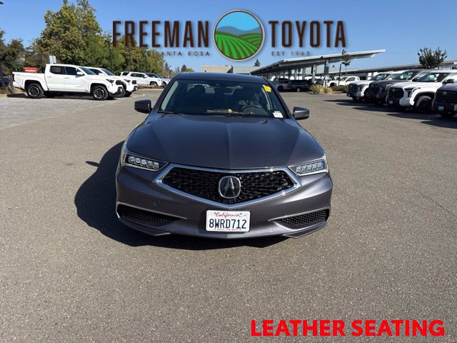 Used 2018 Acura TLX FWD image 2