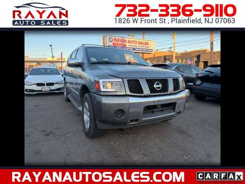 Used 2004 Nissan Armada SE image 1