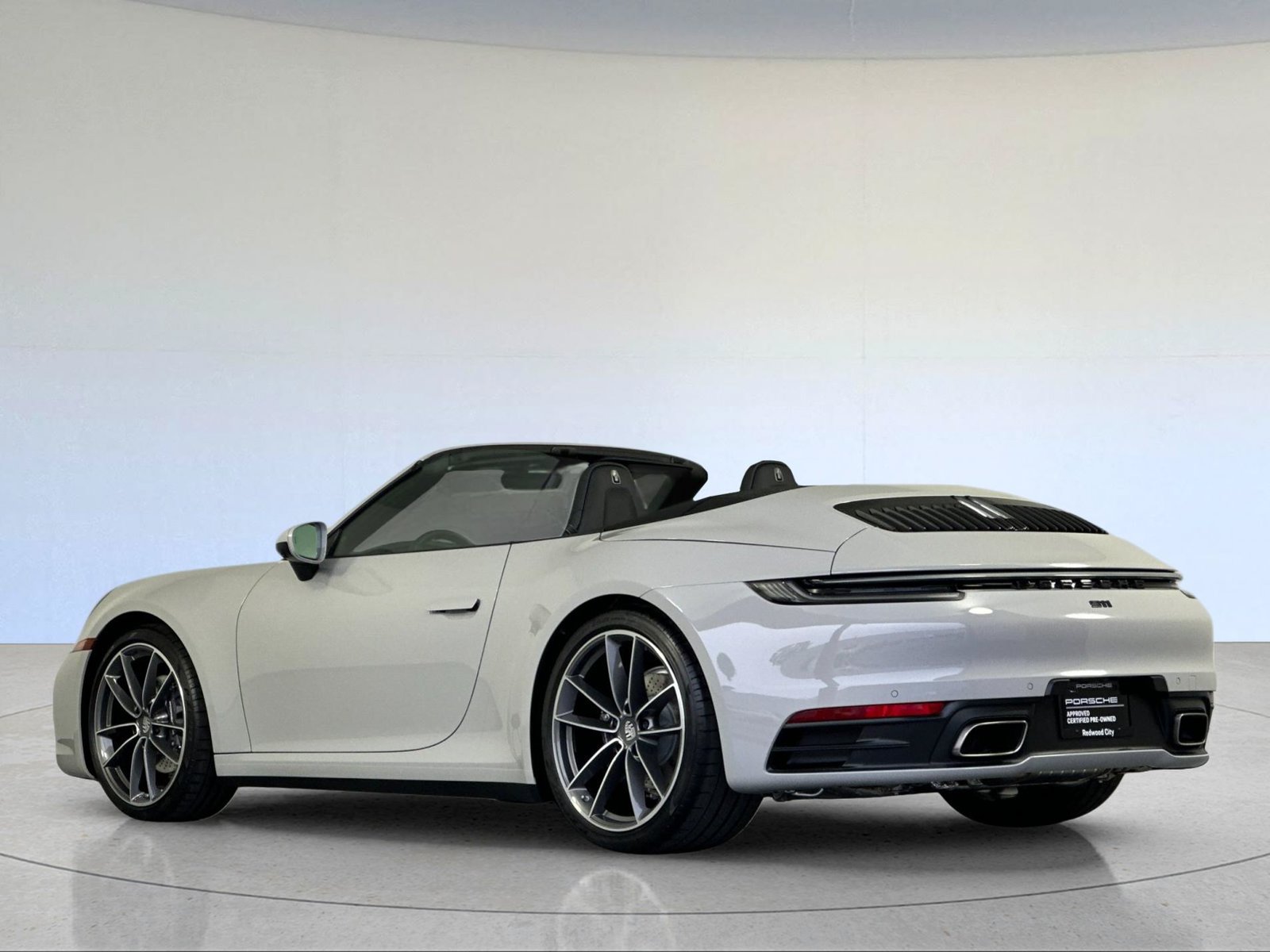 Certified 2021 Porsche 911 Carrera image 3