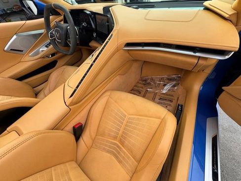 Used 2021 Chevrolet Corvette Stingray Premium Conv w/ 3LT image 32