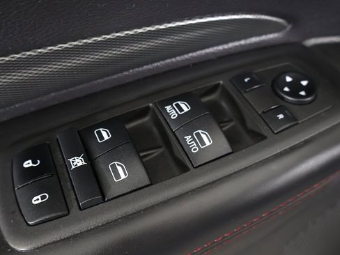 Used 2022 Dodge Durango R/T w/ Blacktop Package image 45