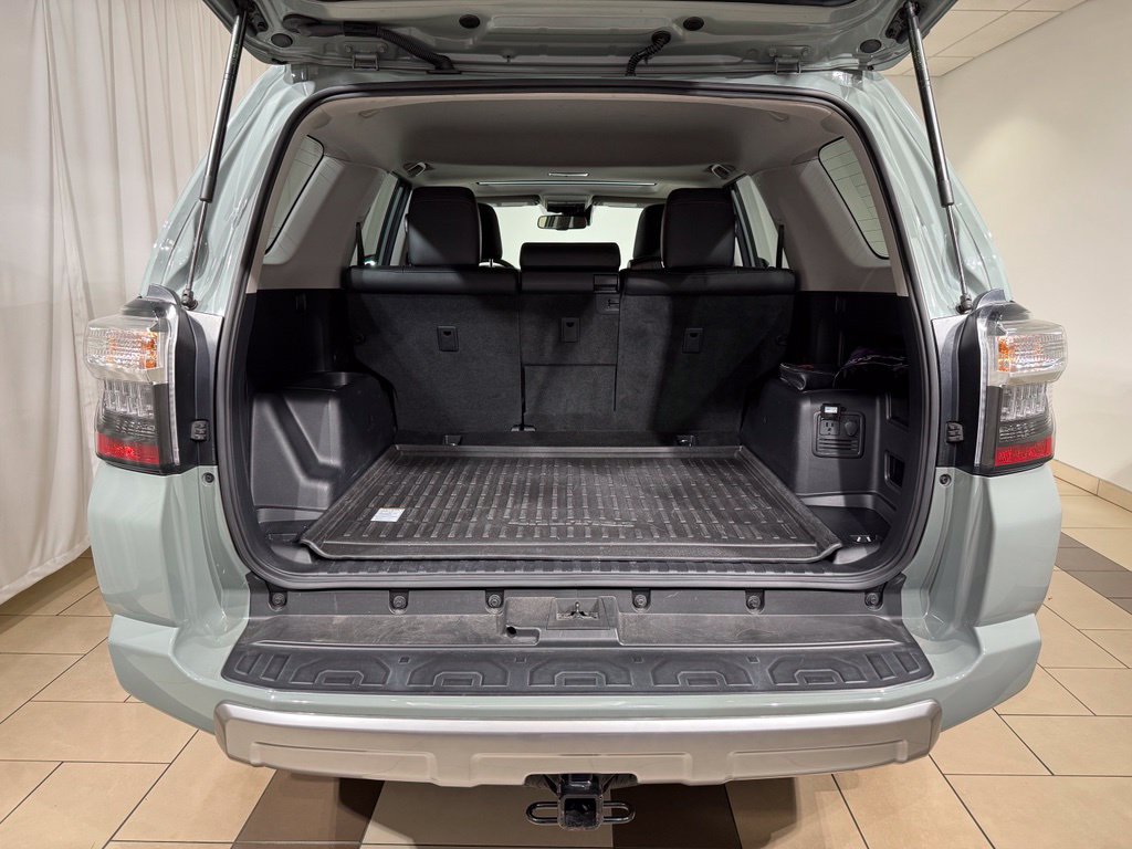 Certified 2023 Toyota 4Runner TRD Off-Road Premium w/ Off Road Premium Plus Package AWD/4WD image 12