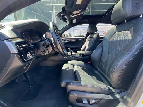 Used 2021 BMW 530i w/ Convenience Package image 17