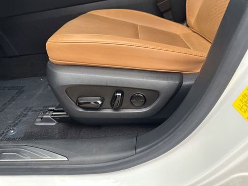 Used 2023 Lexus RX 350 FWD image 32