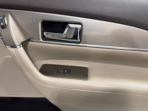 Used 2013 Lincoln MKX FWD image 13