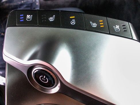 Used 2024 Kia EV6 Wind w/ Wind Technology Package image 25