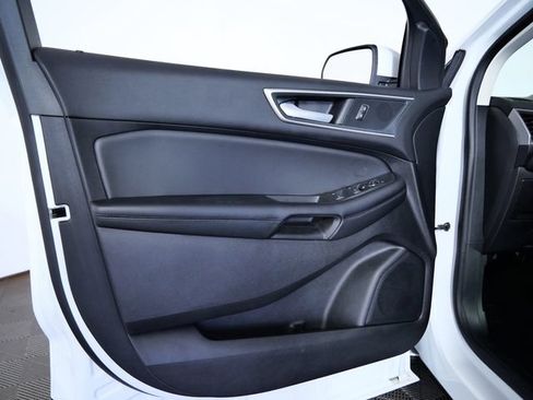 Certified 2024 Ford Edge SEL w/ Convenience Package AWD/4WD image 16