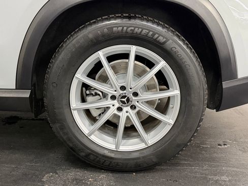 Used 2025 Mercedes-Benz GLE 350 4MATIC image 17
