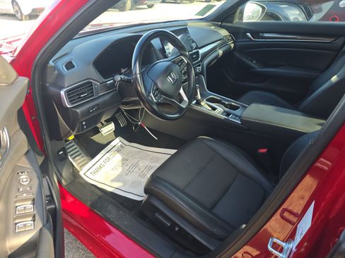 Used 2021 Honda Accord Sport image 7