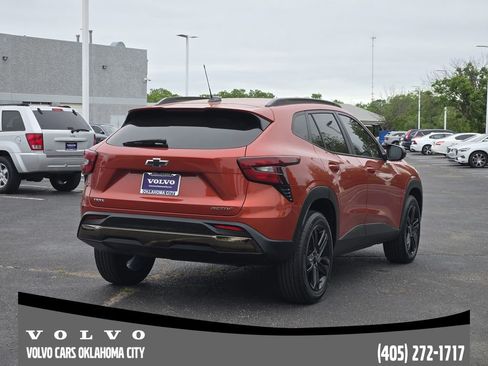 Used 2024 Chevrolet Trax ACTIV w/ Driver Confidence Package FWD image 5