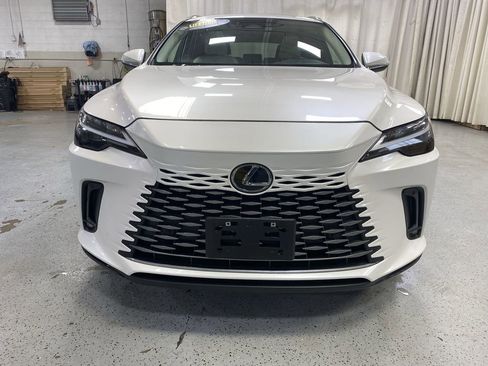 Used 2024 Lexus RX 350 Premium w/ Accessory Package image 40
