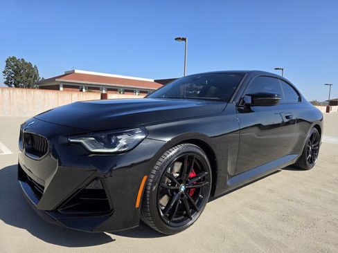 Used 2023 BMW M240i Coupe w/ Premium Package RWD image 3