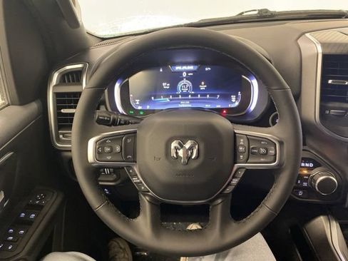 New 2026 RAM 1500 Big Horn AWD/4WD image 17