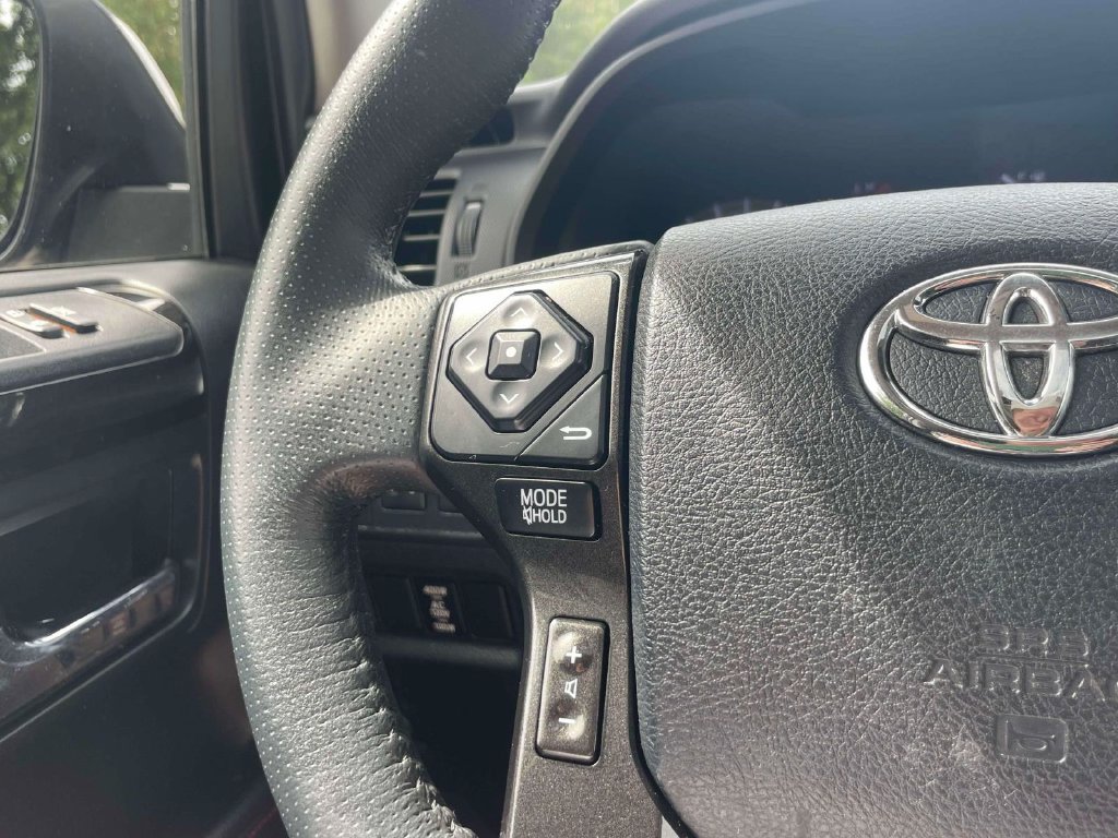 Used 2019 Toyota 4Runner TRD Off-Road Premium AWD/4WD image 22