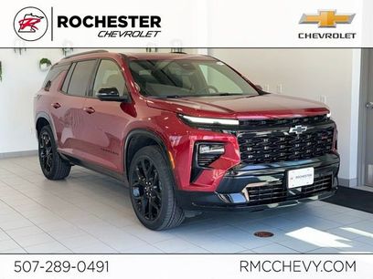 Used 2025 Chevrolet Traverse RS