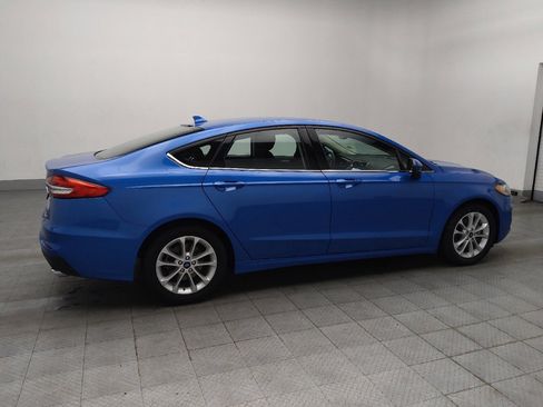 Used 2019 Ford Fusion SE FWD image 10