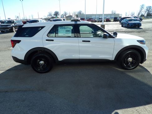 Used 2025 Ford Explorer 4WD Police Interceptor w/ Ultimate Wiring Package image 5