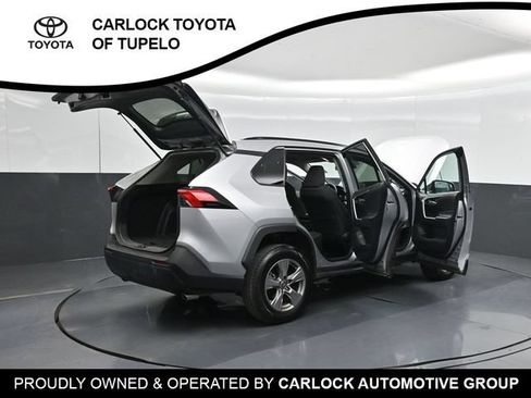 Used 2025 Toyota RAV4 XLE FWD image 62