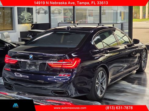 Used 2019 BMW 740i w/ Executive Package RWD image 12