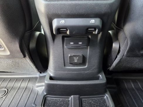 Used 2021 Jeep Wrangler Unlimited Rubicon 4xe w/ Steel Bumper Group AWD/4WD image 21