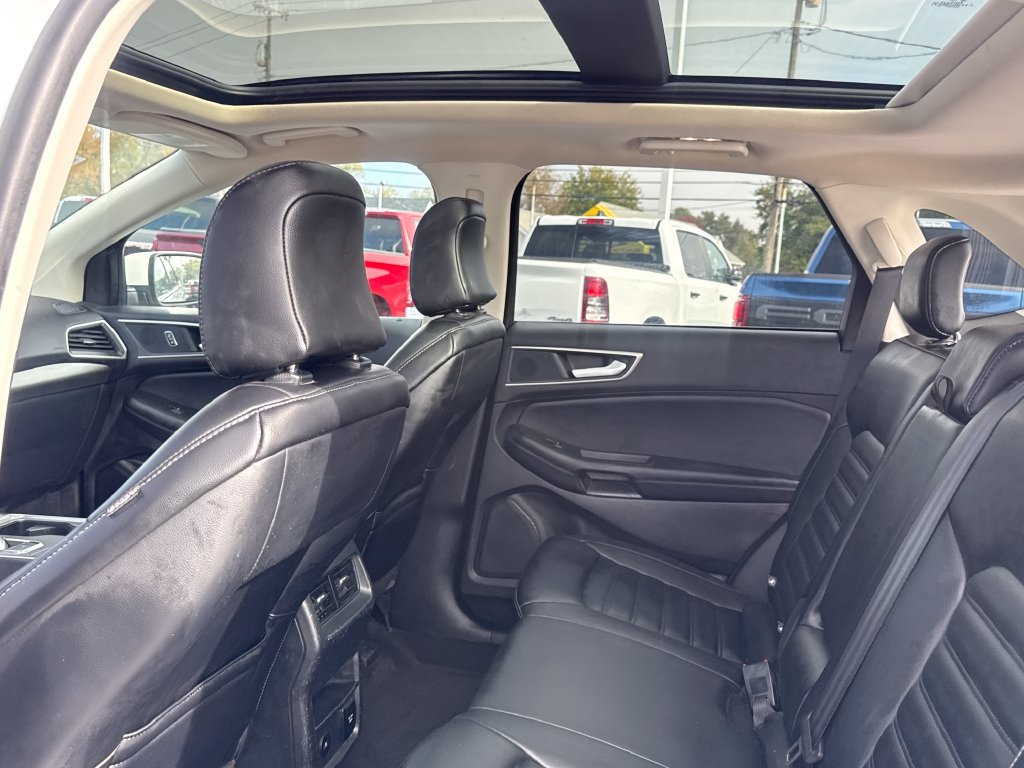 Used 2024 Ford Edge SEL w/ Convenience Package AWD/4WD image 31