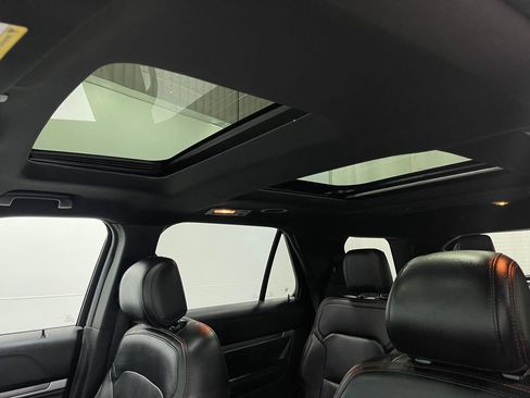 Used 2017 Ford Explorer Sport w/ Equipment Group 401A image 10