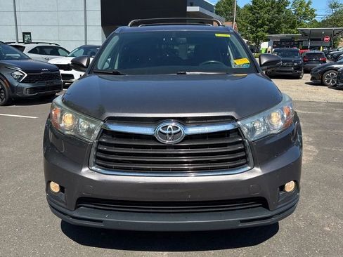Used 2016 Toyota Highlander XLE AWD/4WD image 14