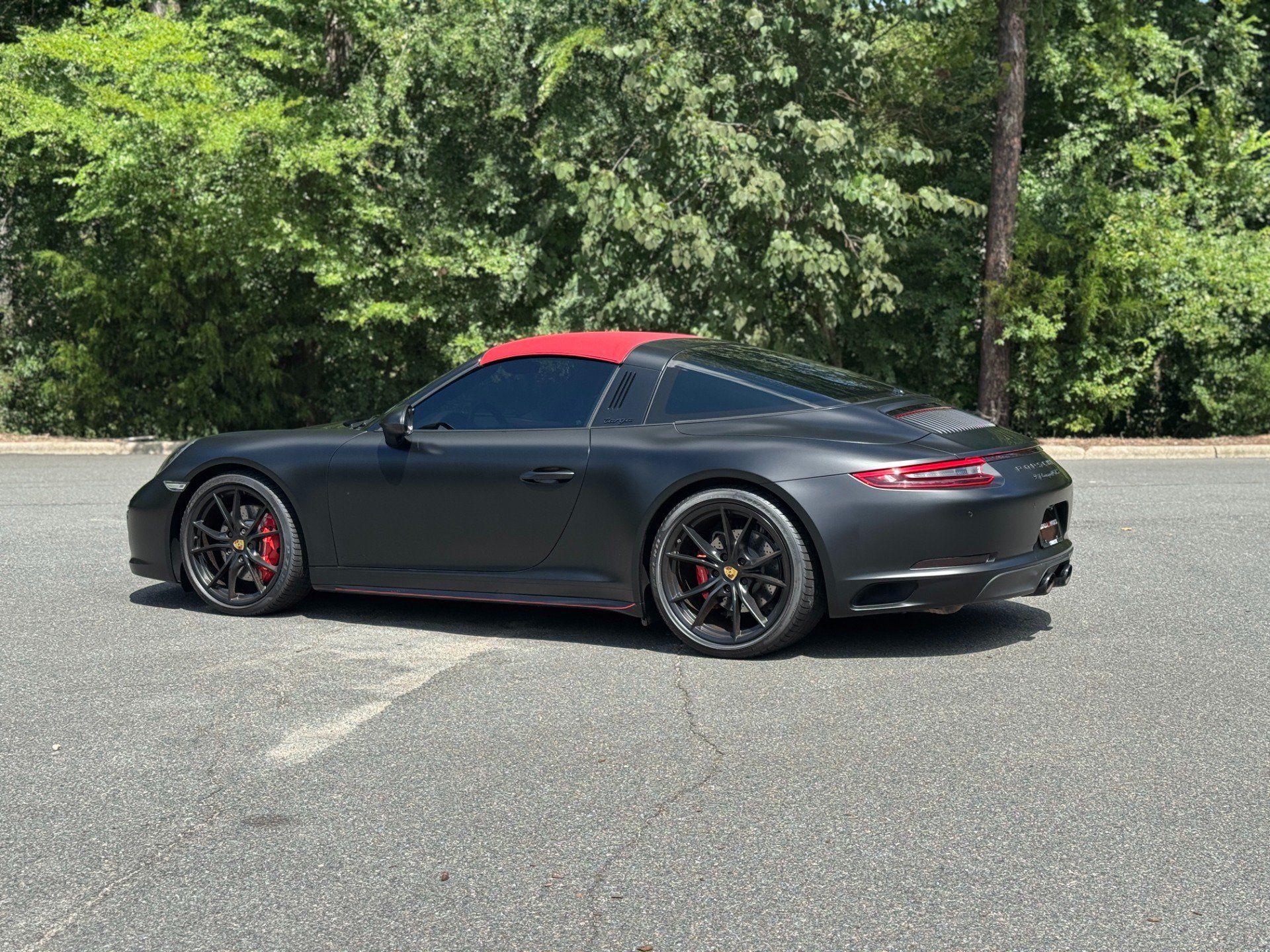 Used 2017 Porsche 911 Targa 4 GTS AWD/4WD image 7