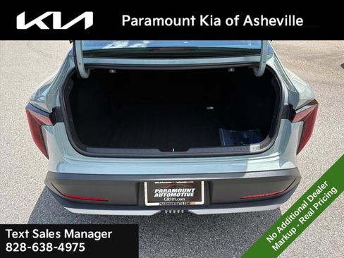 New 2026 Kia K4 FWD image 29