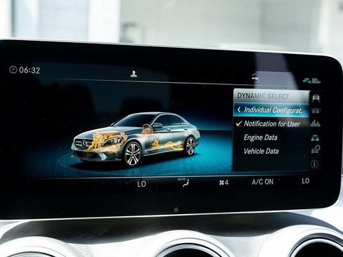 Used 2021 Mercedes-Benz C 300 Sedan image 31