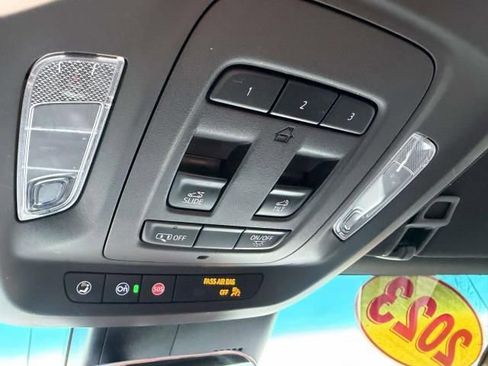 Used 2023 Cadillac CT4 V image 28