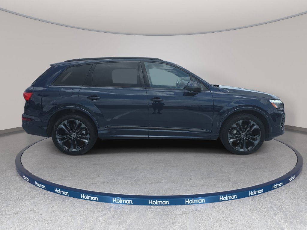 Used 2025 Audi Q7 3.0T Premium Plus AWD/4WD image 5