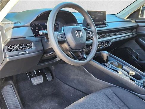 Used 2025 Honda Accord LX image 8