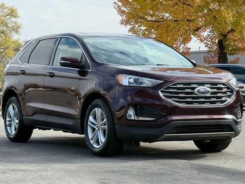 Used 2020 Ford Edge SEL w/ Cold Weather Package image 8