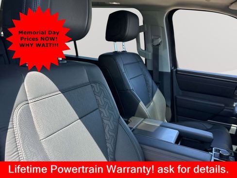 Used 2024 Toyota Sequoia SR5 w/ SR5 Premium Package AWD/4WD image 22