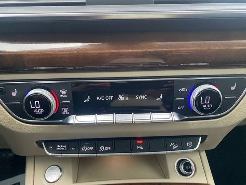 Used 2018 Audi Q5 2.0T Premium Plus image 18