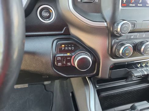 Used 2020 RAM 1500 Big Horn AWD/4WD image 19