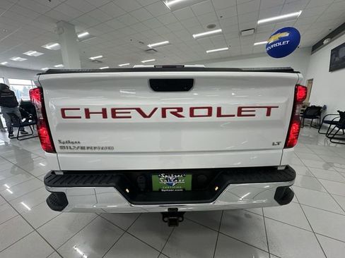 Certified 2021 Chevrolet Silverado 1500 LT image 34