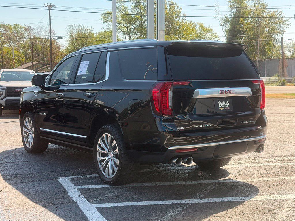 Used 2023 GMC Yukon Denali AWD/4WD image 7