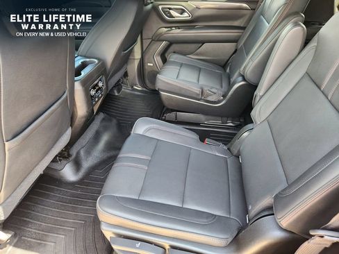 Used 2021 Chevrolet Tahoe RST w/ Luxury Package RWD image 28