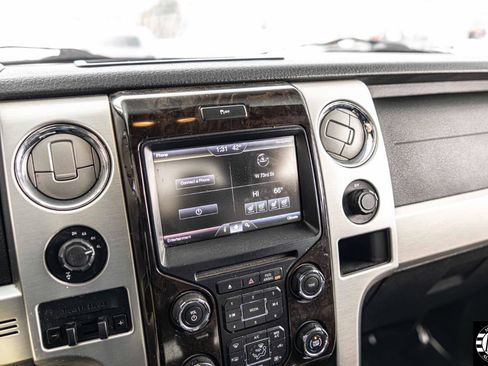 Used 2013 Ford F150 Platinum image 18