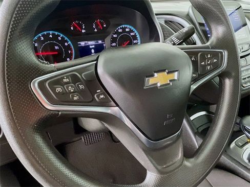 Used 2023 Chevrolet Malibu LT w/ Driver Confidence Package image 13