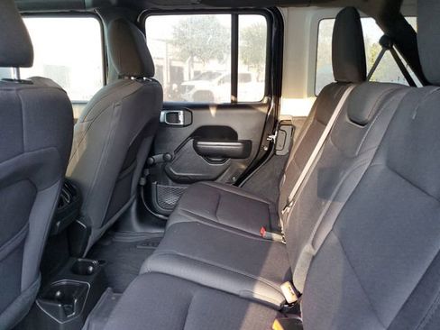 Used 2023 Jeep Wrangler Unlimited Sport AWD/4WD image 11