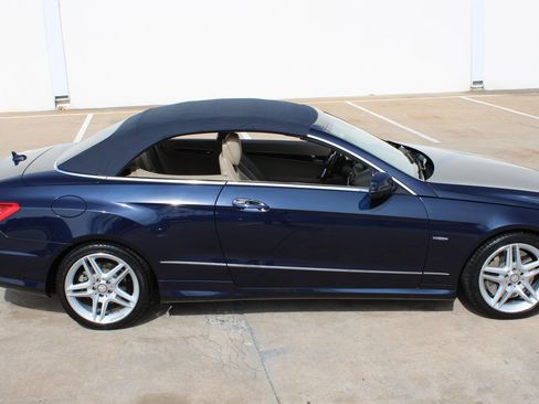 Used 2012 Mercedes-Benz E 550 Cabriolet image 37
