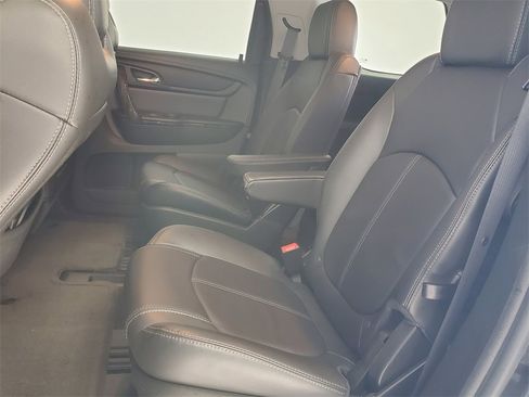 Used 2017 GMC Acadia Limited SLT image 28