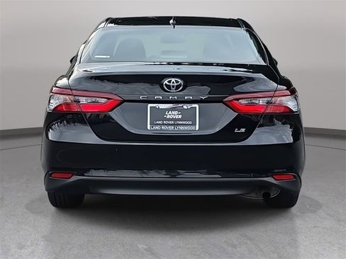 Used 2024 Toyota Camry LE image 7