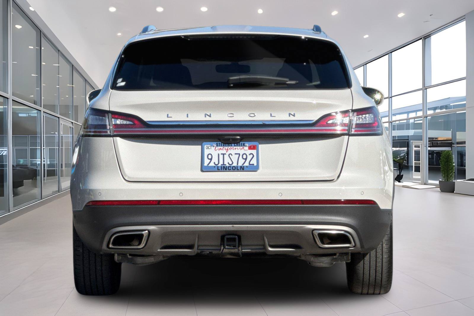 Used 2023 Lincoln Nautilus Reserve w/ Equipment Group 201A AWD/4WD image 5
