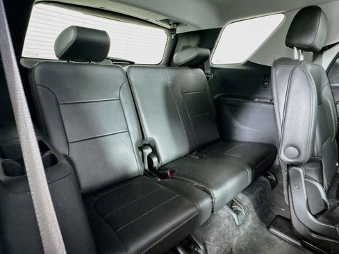 Used 2020 Chevrolet Traverse Premier w/ Redline Edition FWD image 36