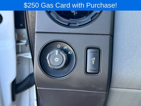 Used 2015 Ford F250 XL w/ Power Equipment Group AWD/4WD image 30